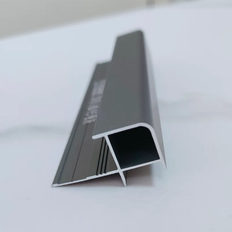 تریم گوشه بیرونی مربع